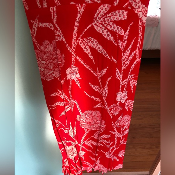 Warehouse London Dress, Floral Red Print, Size 2 - Picture 6 of 9